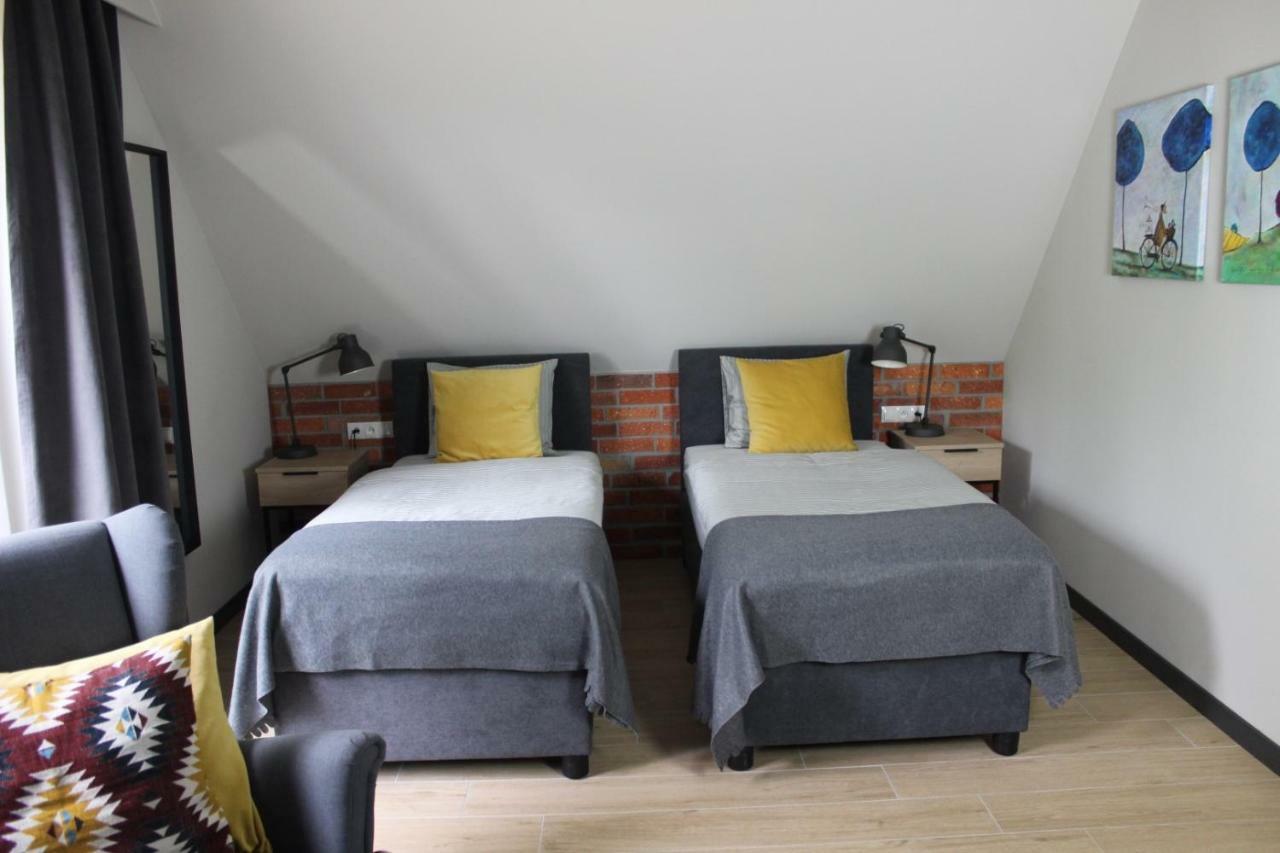 Apartamenty Centrum Park Sowinskiego 19 Зелёна-Гура Экстерьер фото