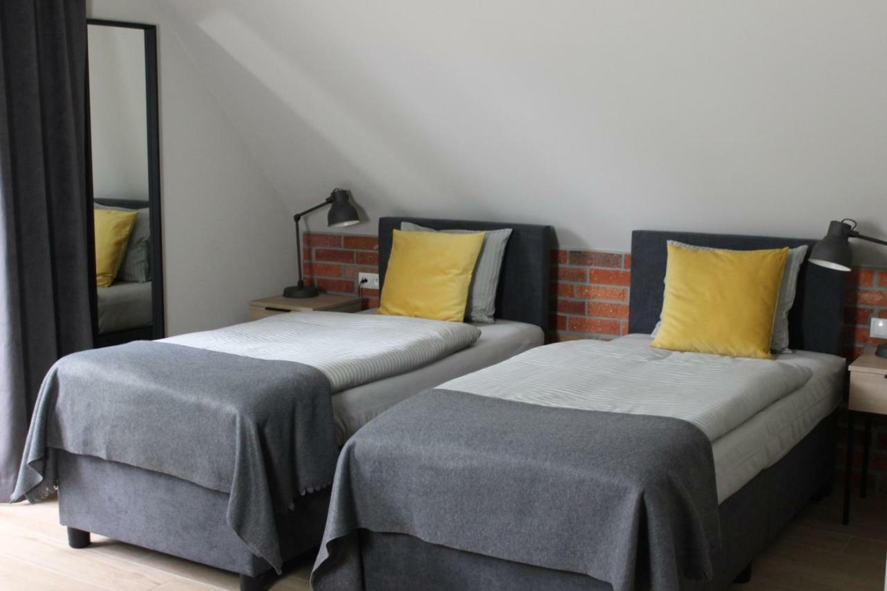 Apartamenty Centrum Park Sowinskiego 19 Зелёна-Гура Экстерьер фото